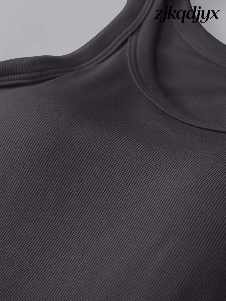 The Everyday Tank with Bra