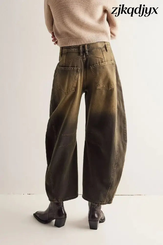 Wide Leg Barrel Jeans